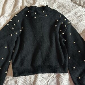 SHEIN black sweater with pearls
11-12 youth(kids)